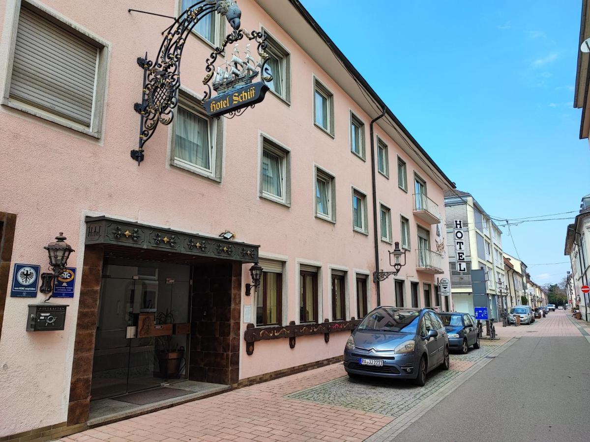 Hotel Schiff Rastatt Exteriör bild
