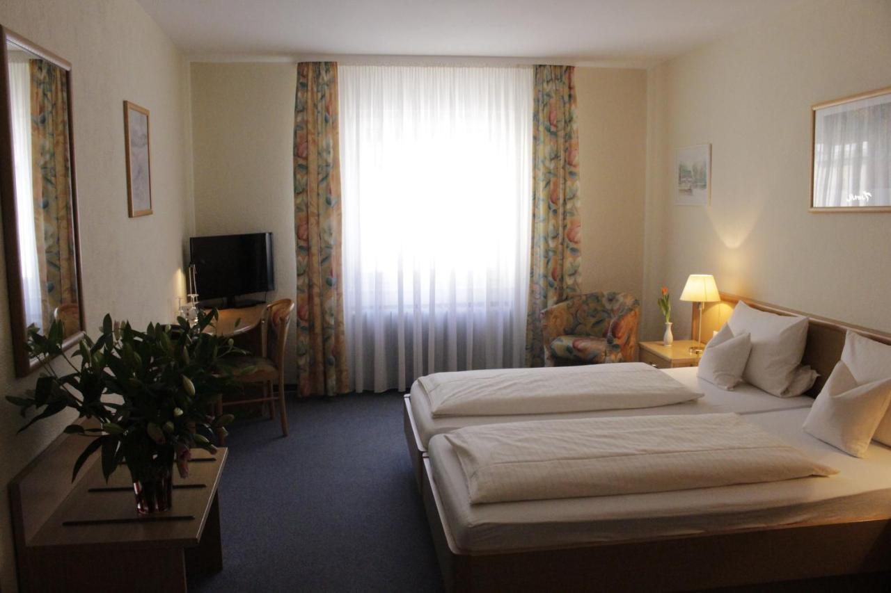 Hotel Schiff Rastatt Exteriör bild